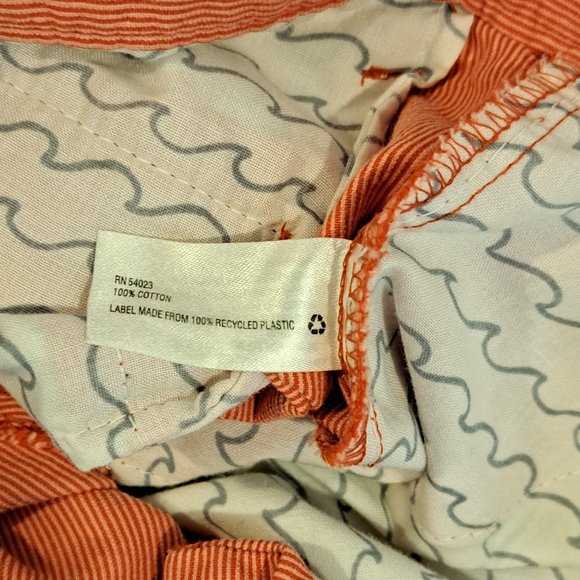 GAP Men's 32x10 Flat Front Corded Stripe Short - Picture 9 of 15